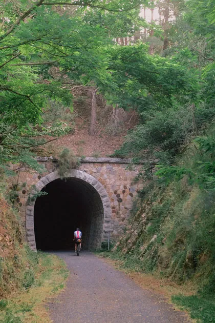 Notre itinéraire en vélo gravel à travers l'Ardèche passe par la célèbre Dolce Via.