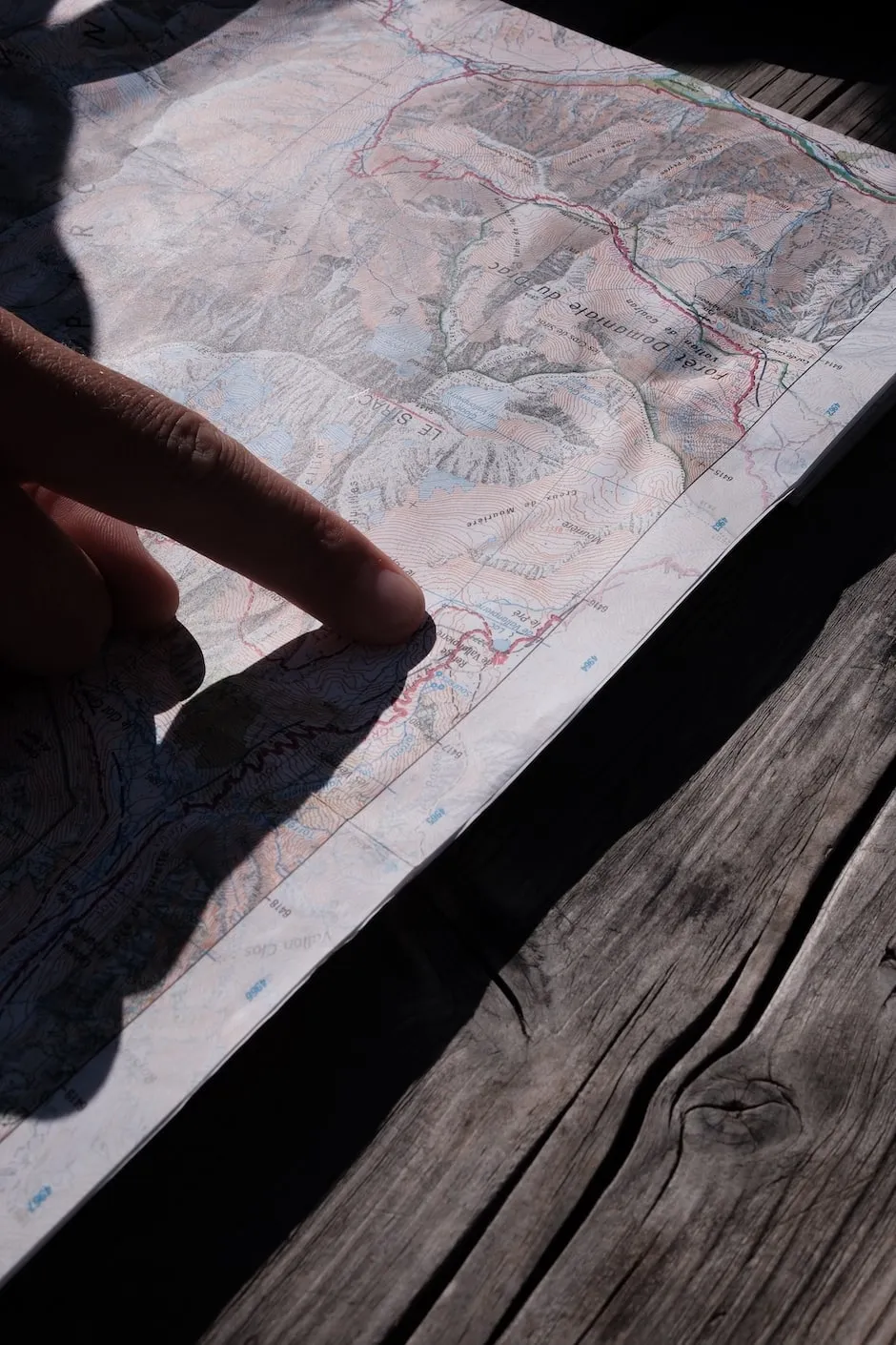 Toujours avoir une carte IGN pour s'orienter dans les Ecrins