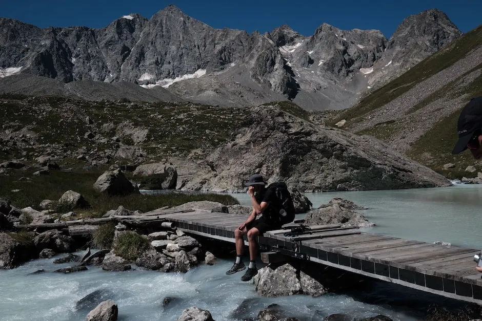 Au passage d'un torrent pendant notre randonnée