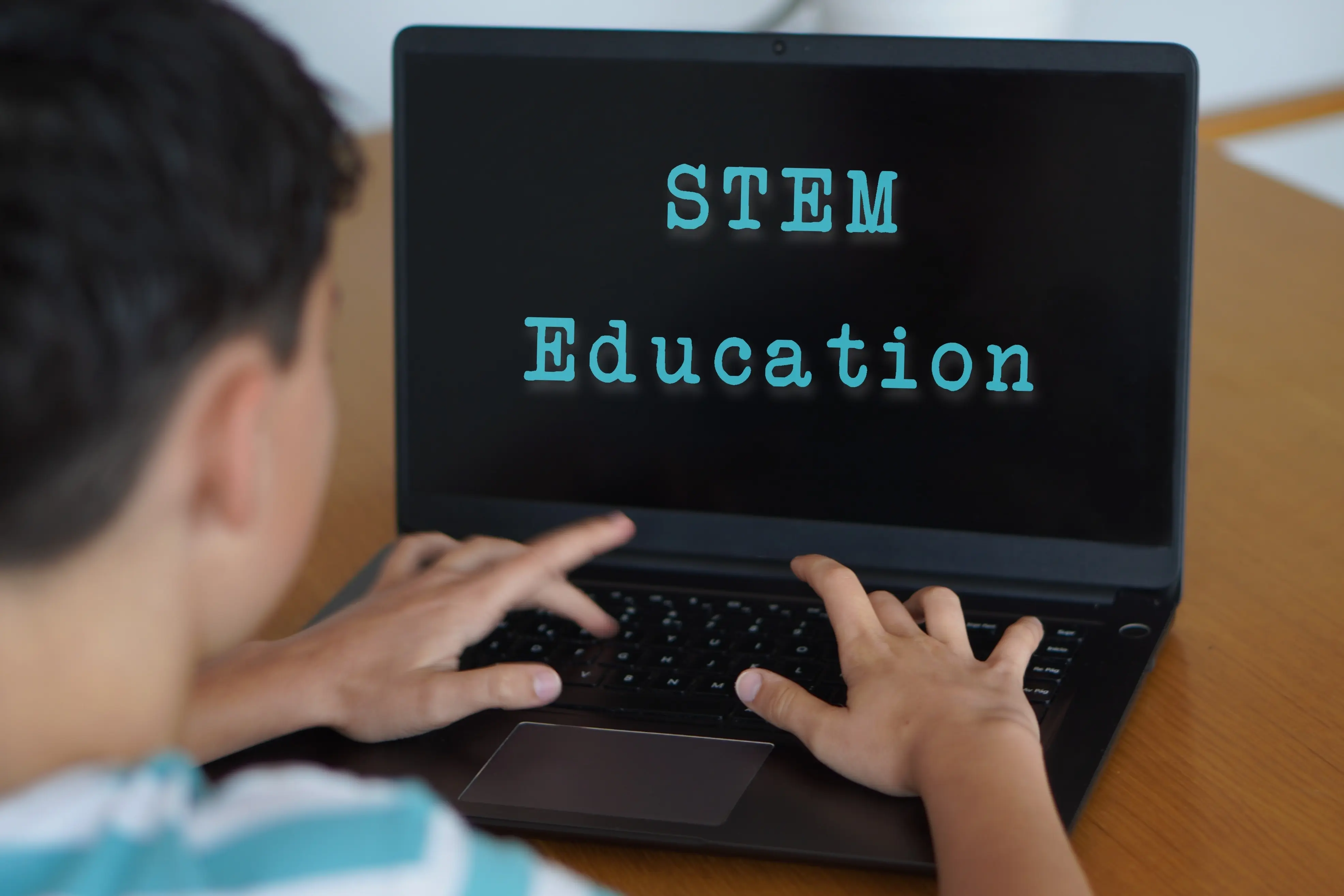 Supporting STEM Education with Remote Software Access 