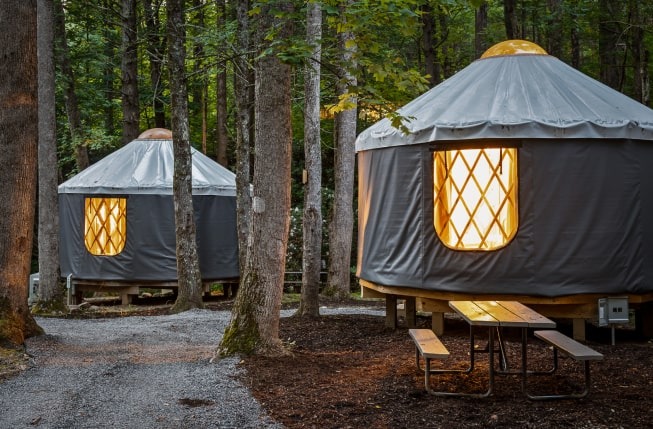 Smoky Mountains Lodging Guide mountain getaway