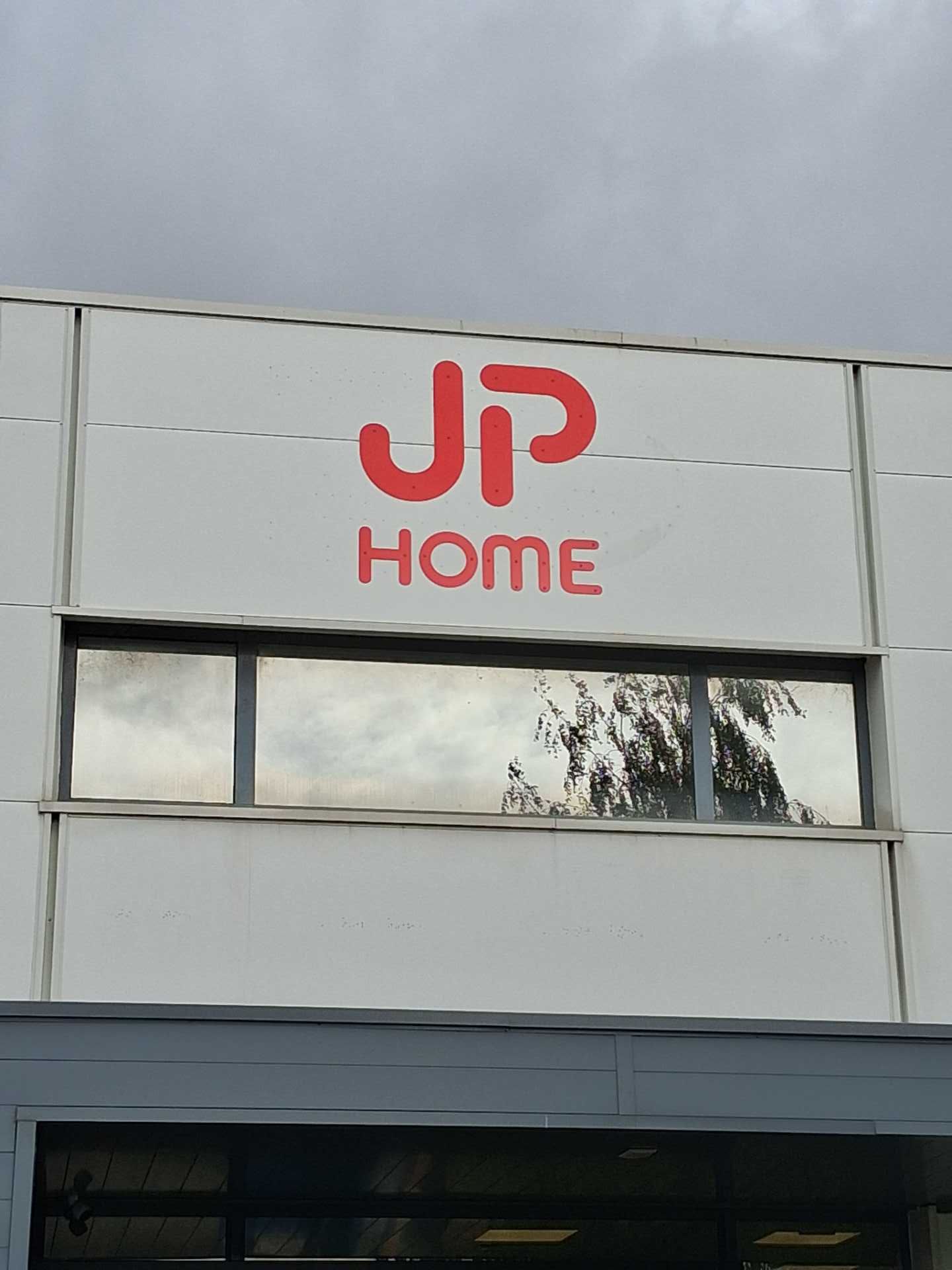 JP HOME CARVIN
