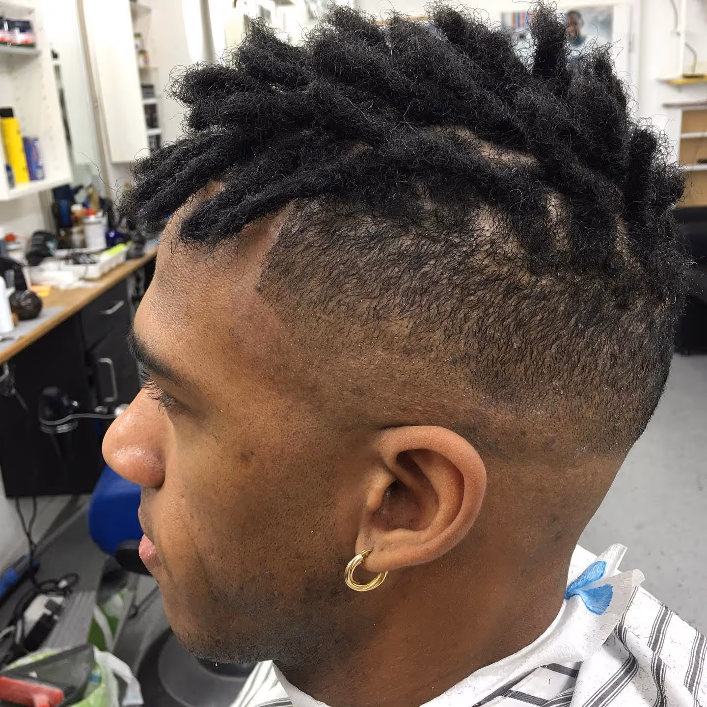 Men’s dreadlocks and fade haircut at Fineboy Barbershop Bern