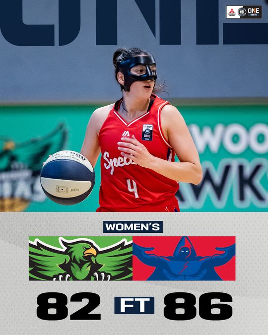 Spectres Hawks Score Women