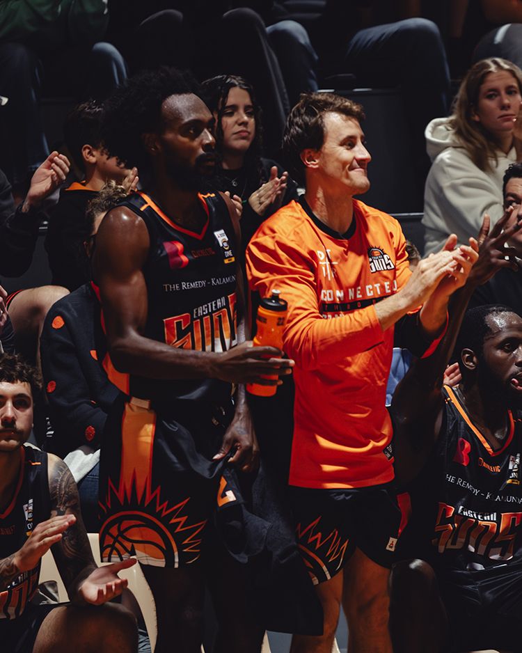 Deacs.jpg Sunsvslakeside 21