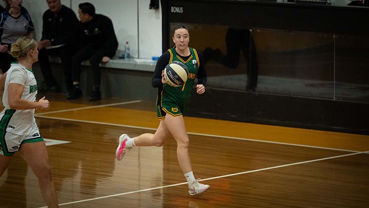 Nb L1 South Women. Waverley V Ringwood. Cam Brown (34)