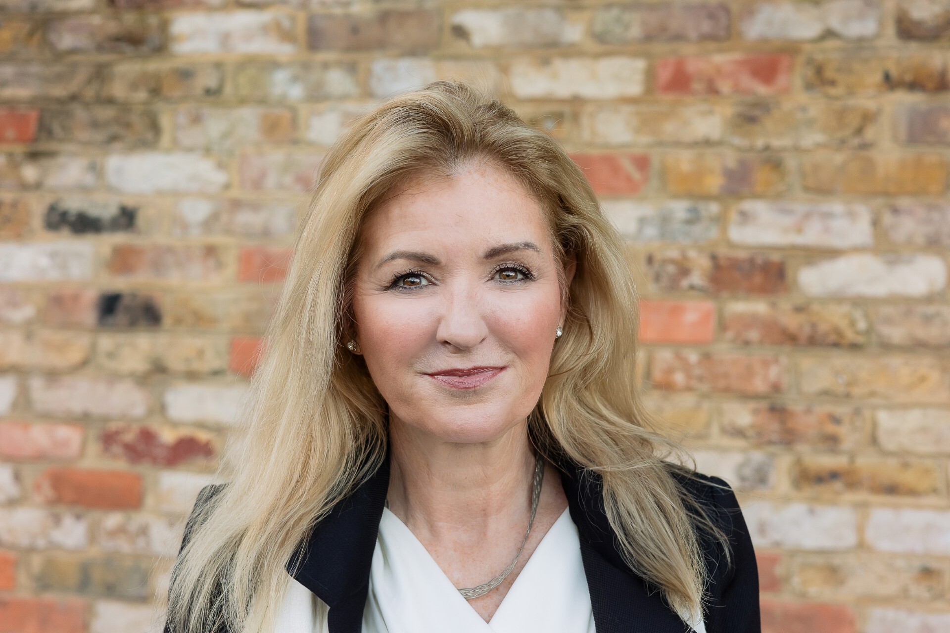 Bernadette Sheridan Headshot