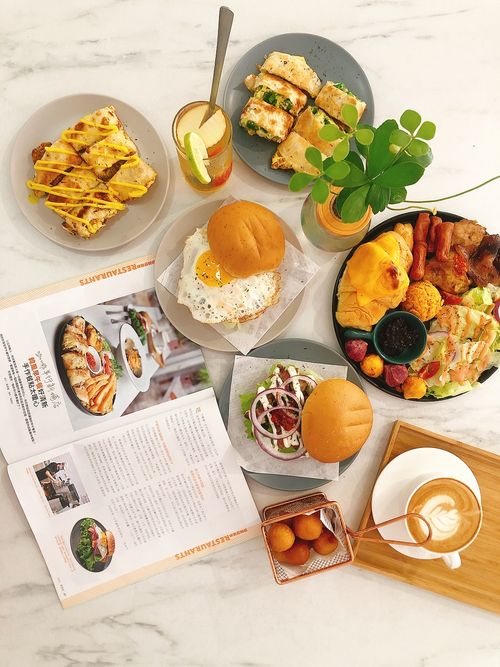 2021 好客竹縣
韓風清新早午餐手作暖心餐點與在地客家食材結合推出全新手作肉品客家阿婆ㄟ夯肉堡