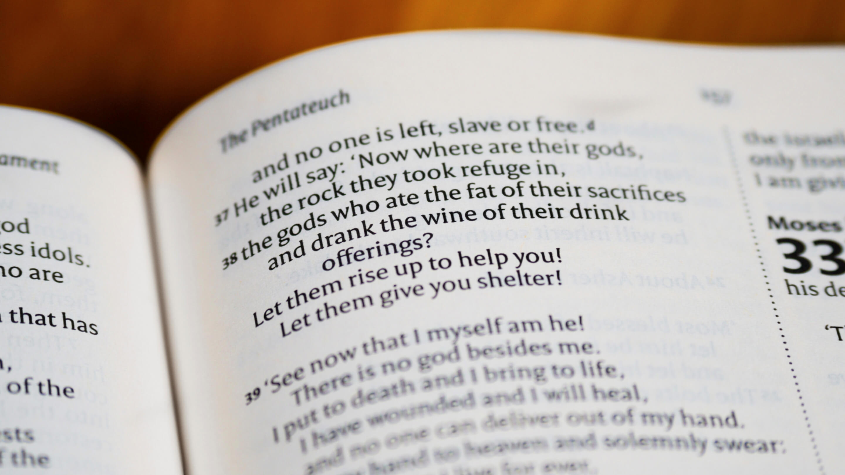 Step-by-step guide to study the bible