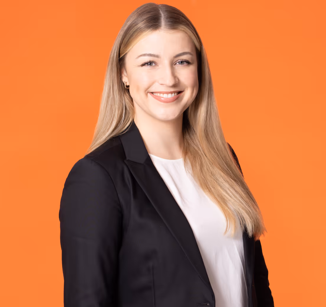 Jannike, Contract & Finance Managerin bei waynice, Portrait