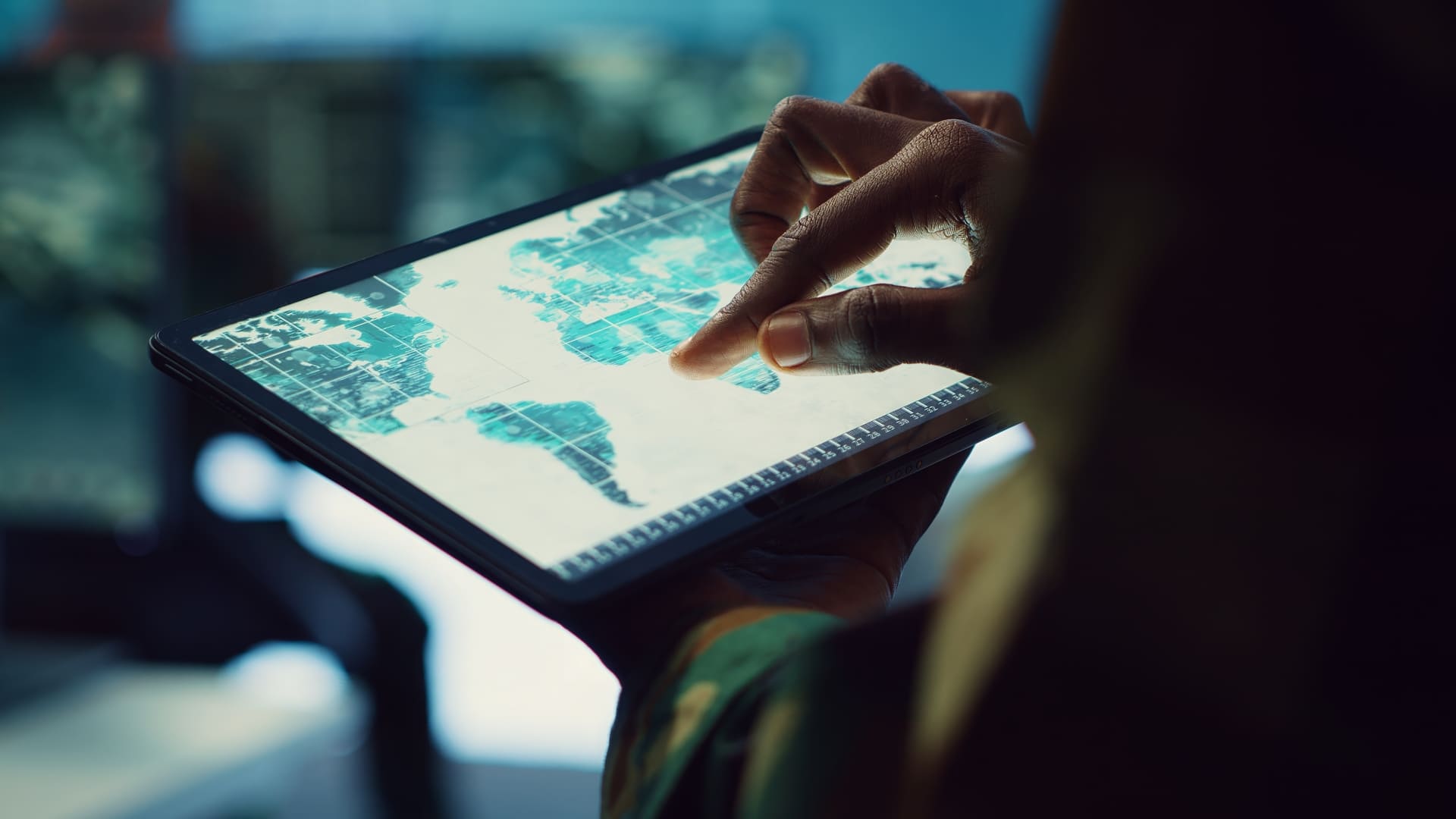 Nearshoring en México: qué es, qué industrias están creciendo y cómo capturar esa demanda con marketing digital