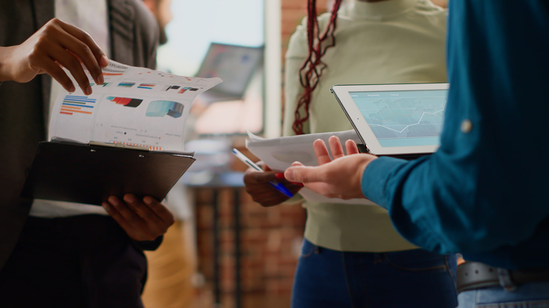 B2B Lead Generation for Manufacturing: How to Build a Pipeline Without Trade Shows