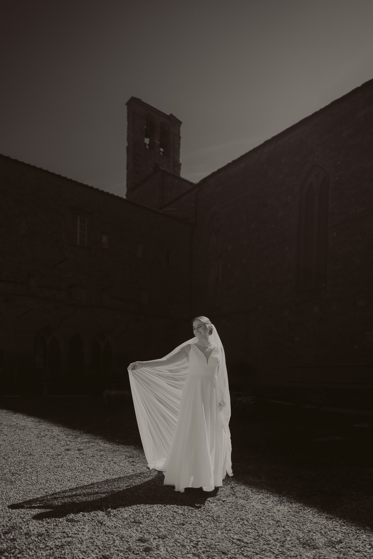 Wedding Photography in Tuscany, Italy with Cinematic Style