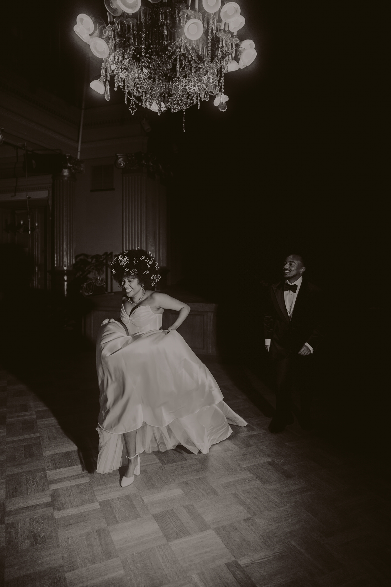 Playful and Romantic Wedding Photography