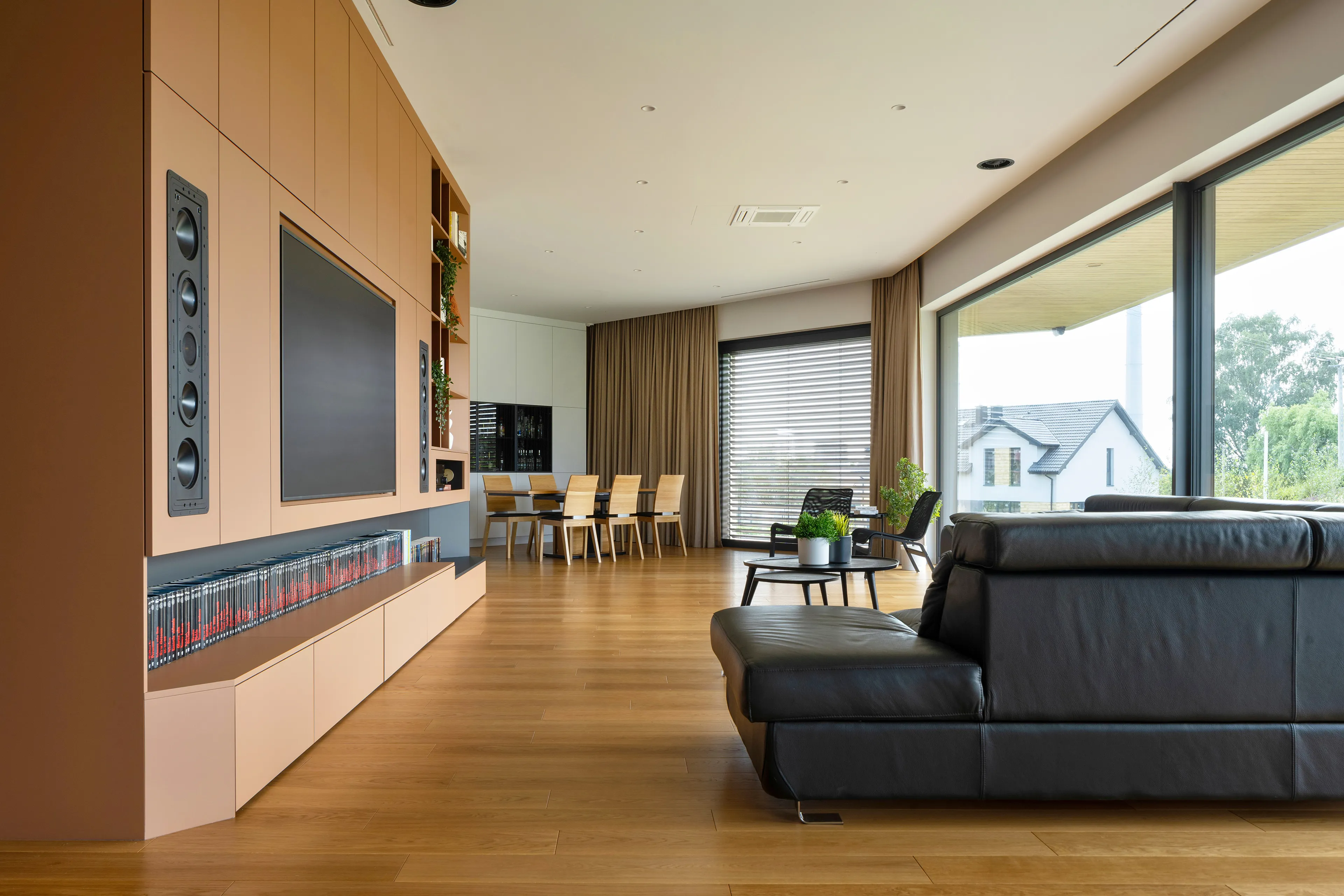 Salon domu w Łaziskach Górnych