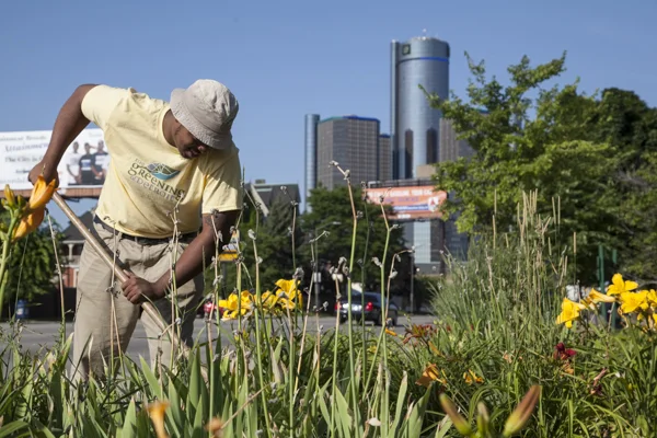 Detroit Community Impact Event for Green Sports Day - The Greening of Detroit