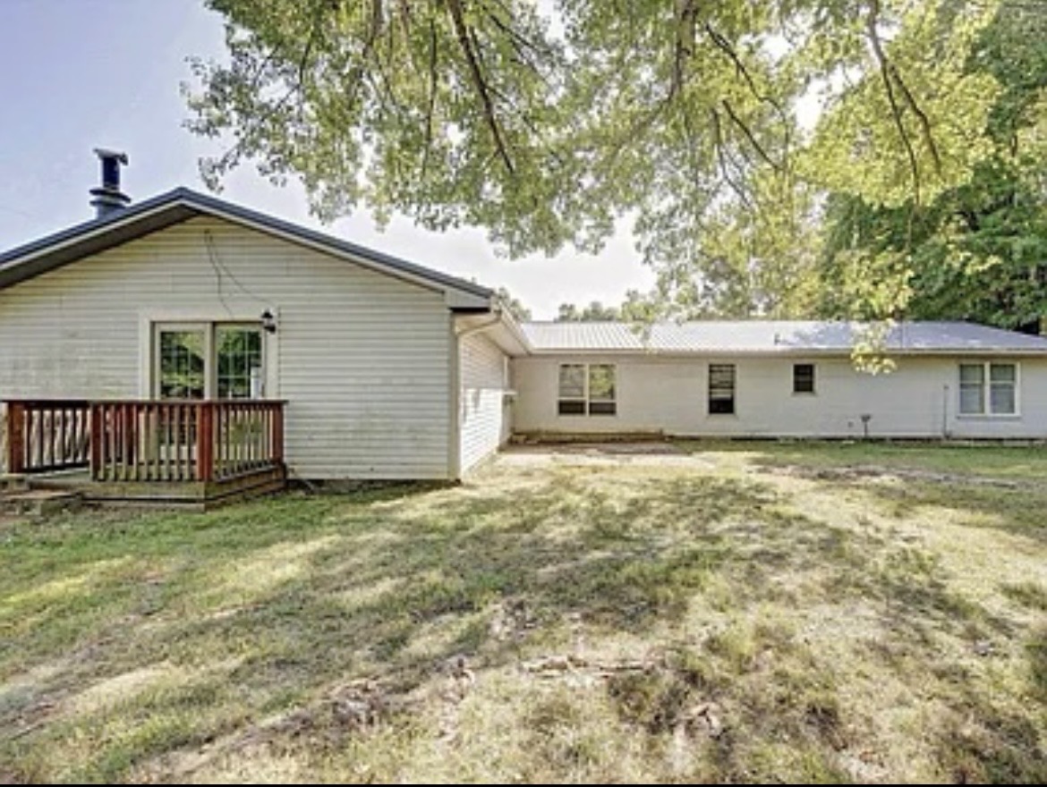 8121 N Fox Hollow Rd