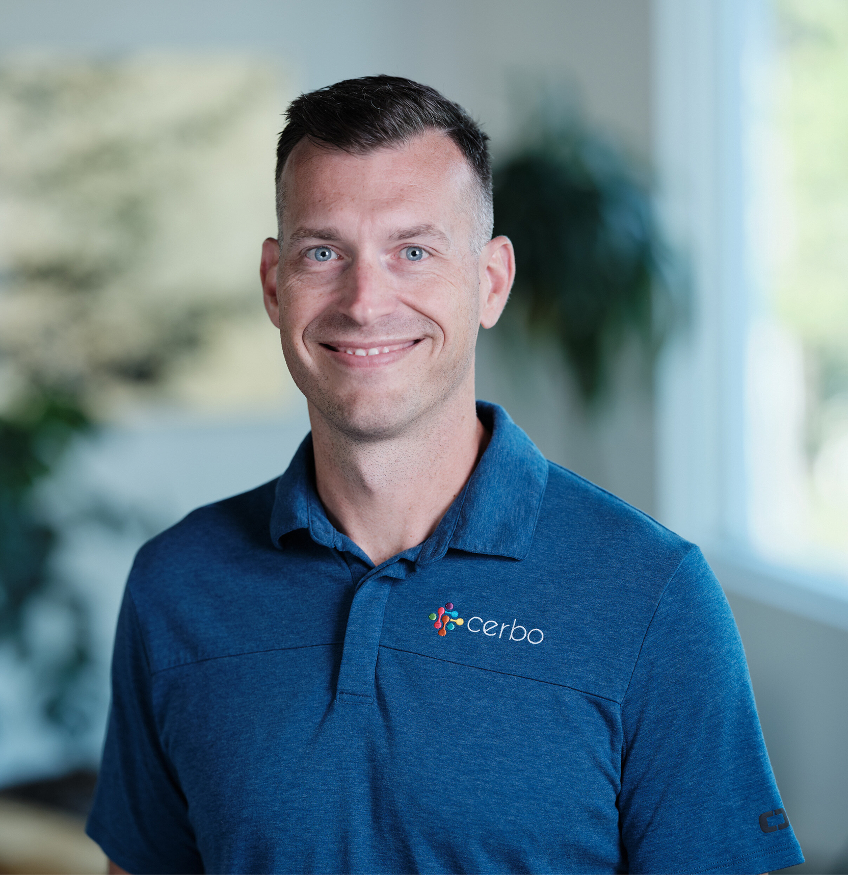 Sarah Anderson's headshot