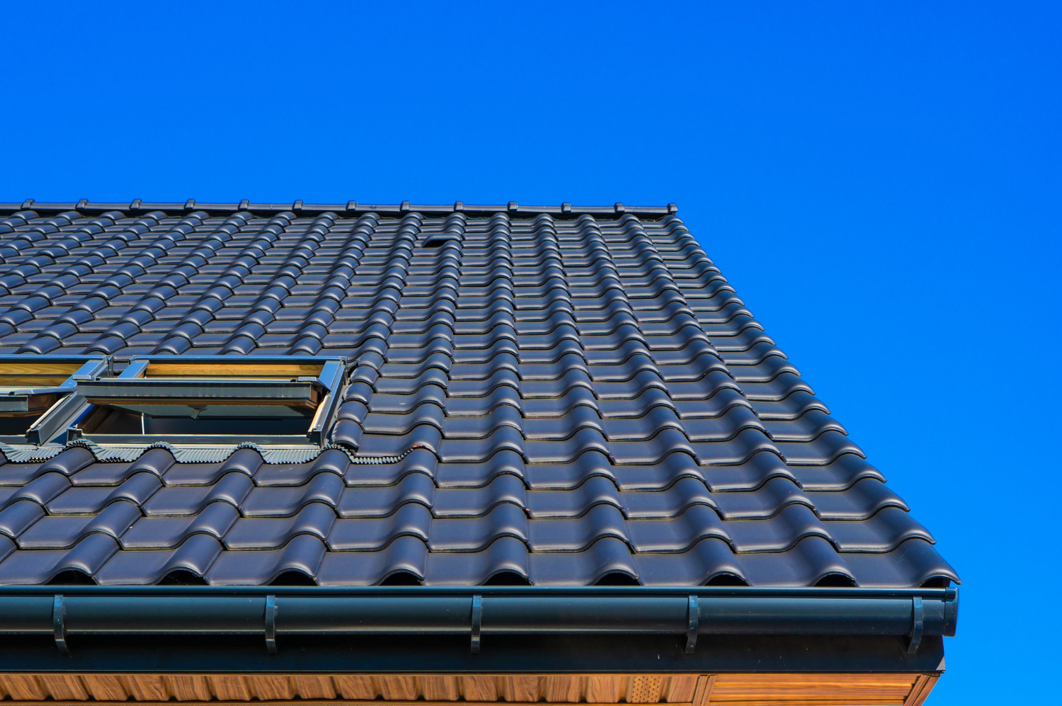 How to Maintain Your Roof and Siding Between Inspections