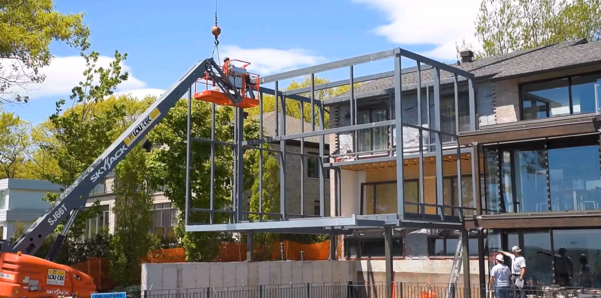 Construction de la maison Vitrine sur le fleuve
