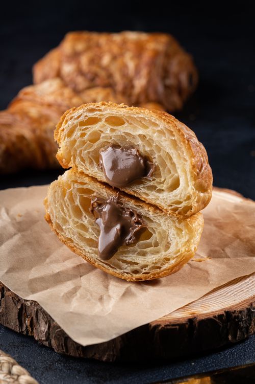 Hazelnut Croissant (Bakery)