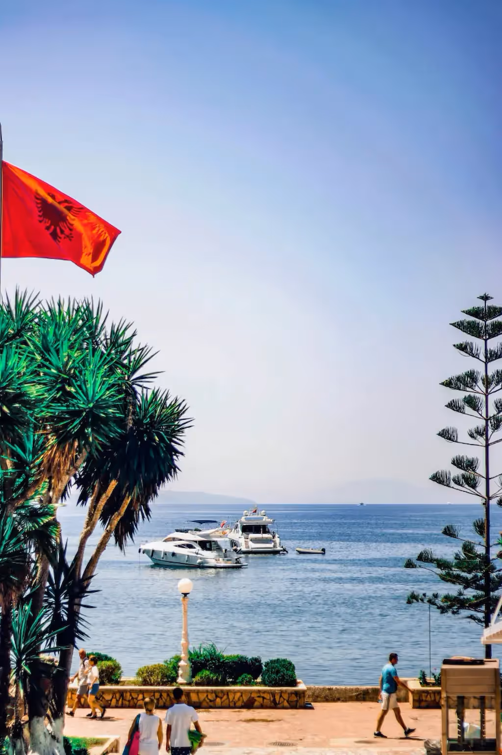 Albanien