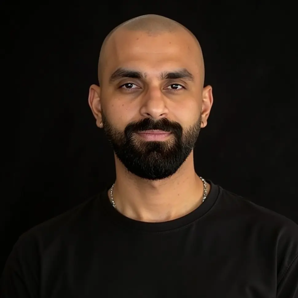 Headshot of workshop host Aswin Ranganathan.