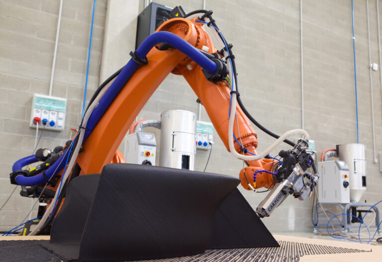 Caracol Heron AM robotic system