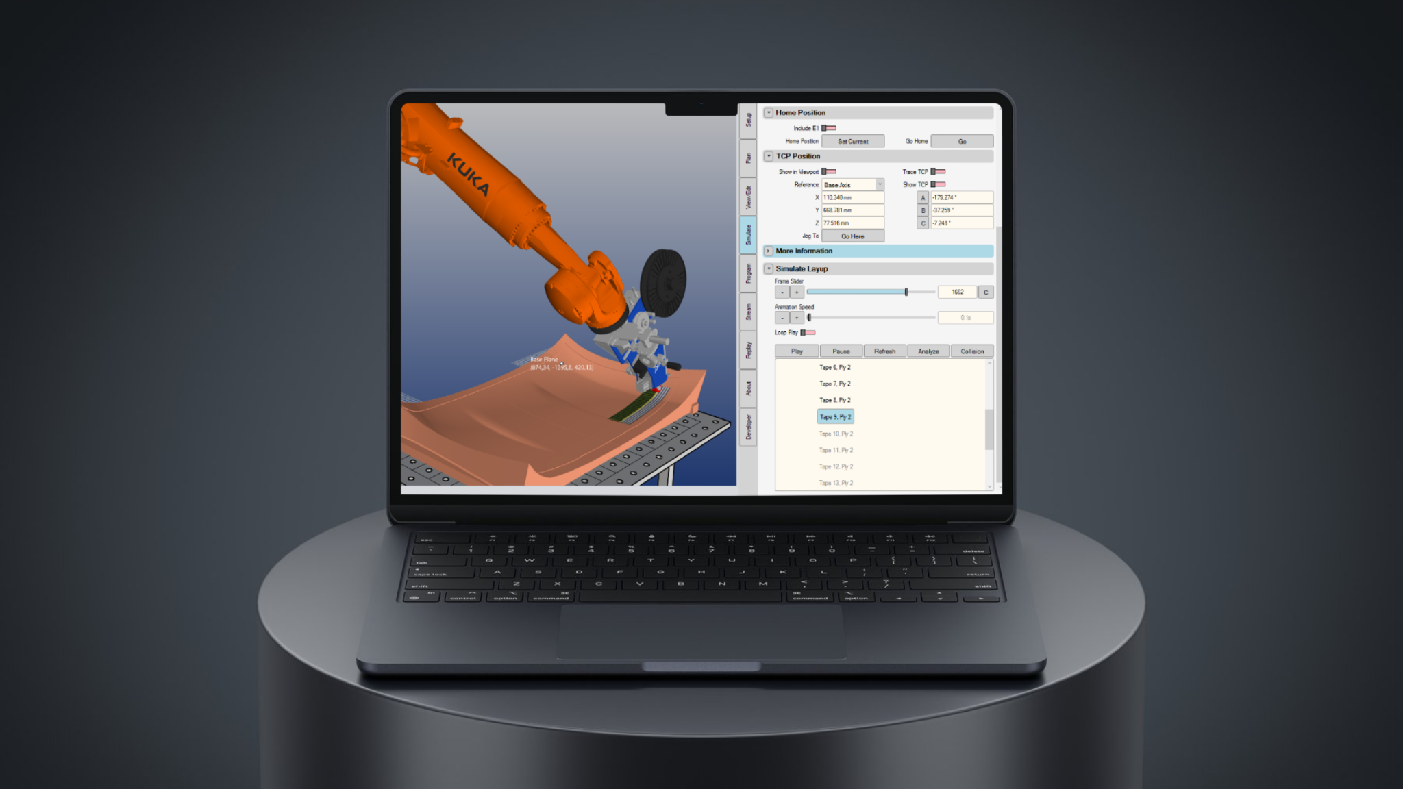 AddPath simulating AFP-XS tow paths on a curved mold — digital verification before physical layup