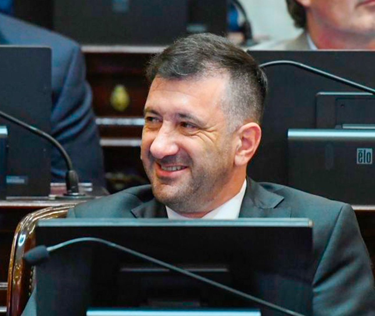 Legislador argentino es procesado tras incautación de más de 200.000 dólares en efectivo