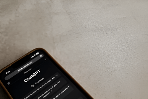 OpenAI revisa el comportamiento de su modelo GPT-4o ante respuestas percibidas como poco auténticas