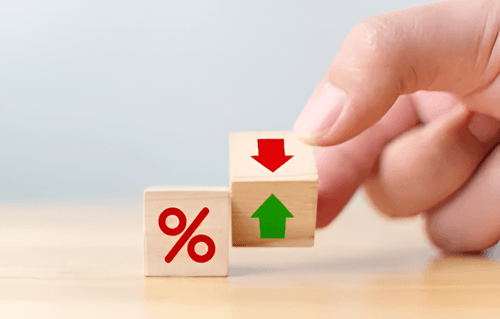 ¿Qué significa que un banco central suba o baje la tasa de interés?