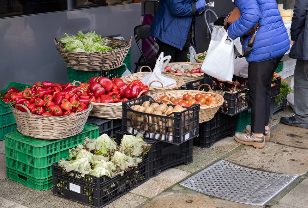 Gobierno analiza permitir la llegada de alimentos extranjeros para enfrentar los altos precios locales