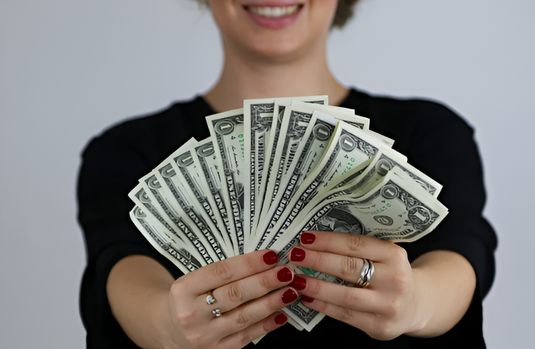 Proyecciones económicas estiman un tipo de cambio de ₲ 7.500 por dólar en septiembre