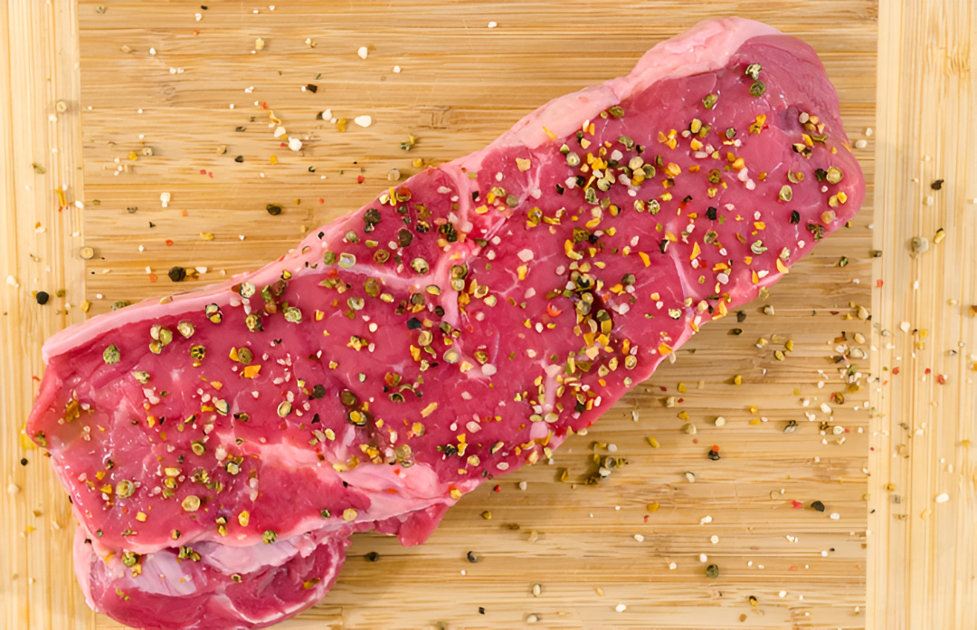 Empresa paraguaya llega a El Salvador con carne premium y pagos en USDT