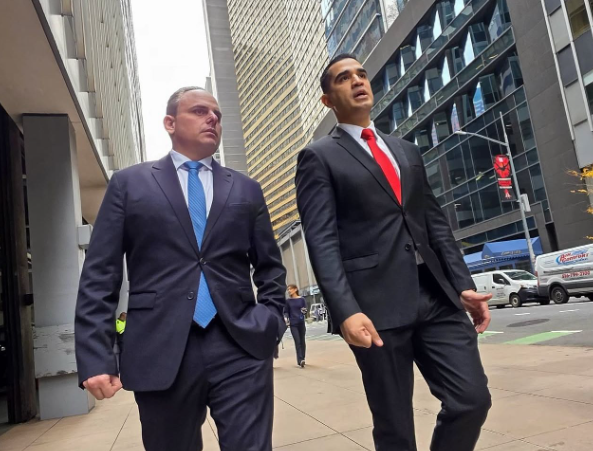 Entre reuniones en Nueva York y reclamos en los barrios de Asunción, la Essap busca cómo tapar los agujeros