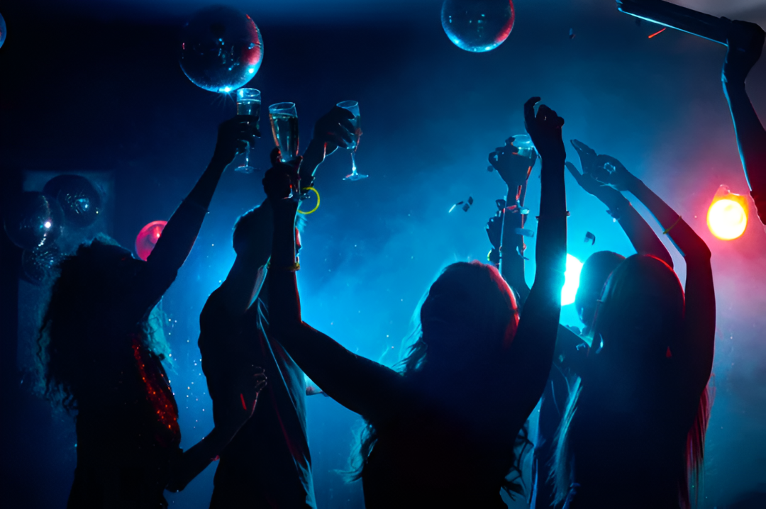 ¿Qué pasa en San Bernardino con los permisos que frenan a los locales nocturnos?