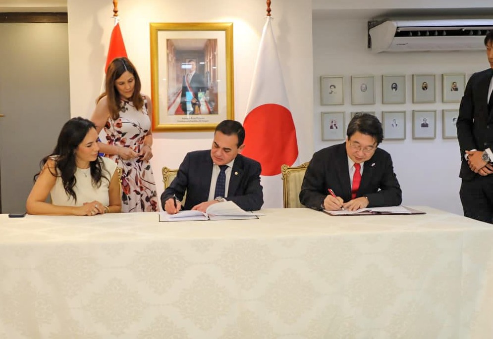 Un nuevo convenio con Japón impulsa obras claves para conectar a comunidades del sur del país