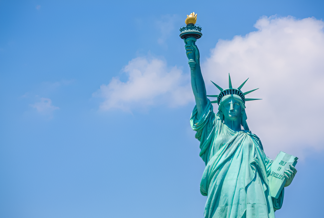 Estados Unidos anuncia cambios duros en su política migratoria y prepara un ajuste en beneficios para no ciudadanos