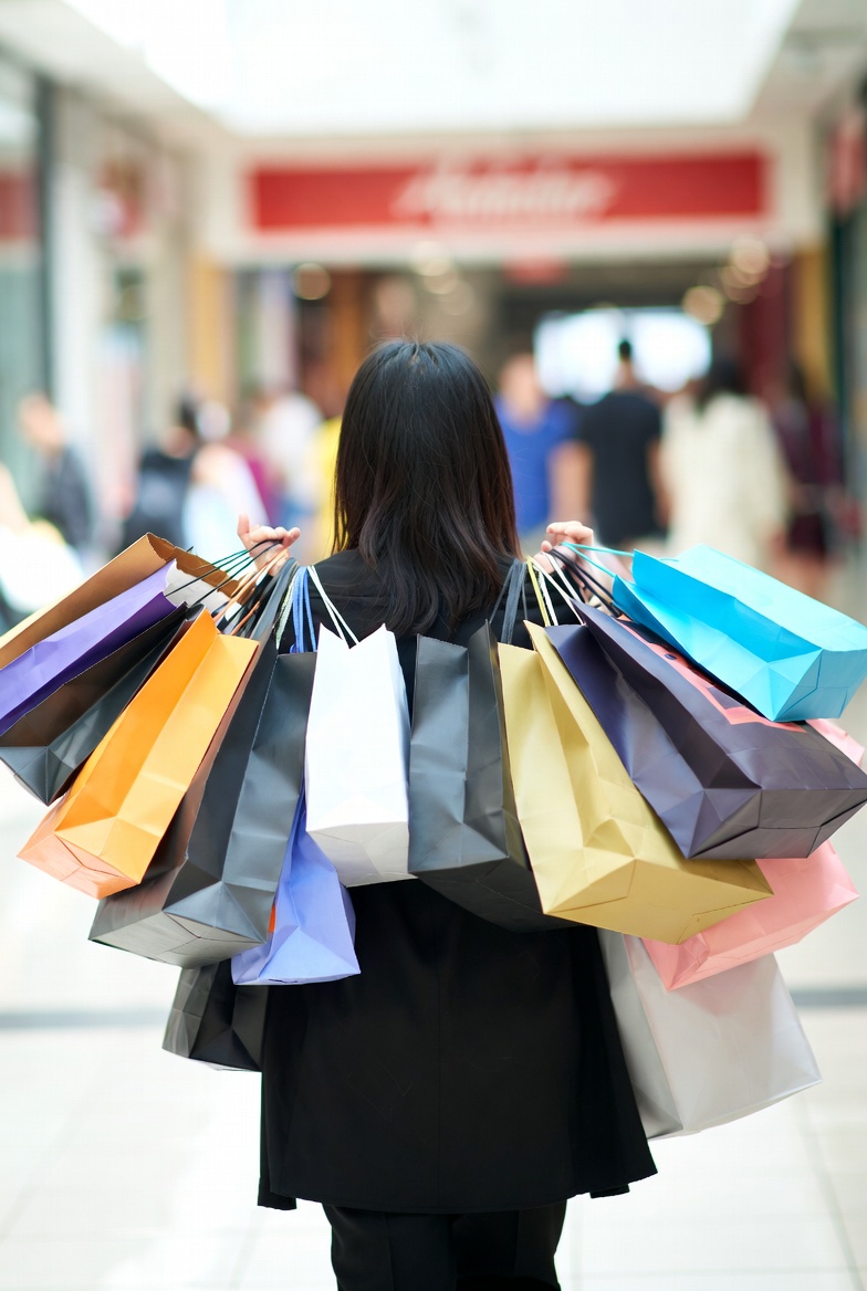 El ánimo para consumir mejoró frente a octubre, aunque siguió más bajo que en noviembre de 2024, dice BCP