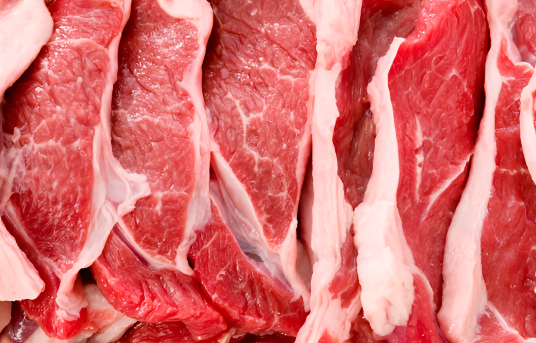 Importar cortes desde Brasil y criar más ganado local forman parte del plan oficial para abaratar la carne