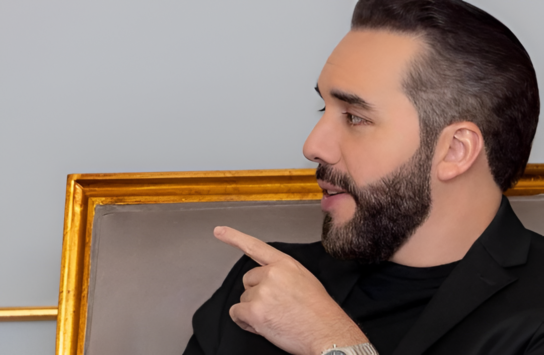 Bukele pone sobre la mesa seguir gobernando por más de una década