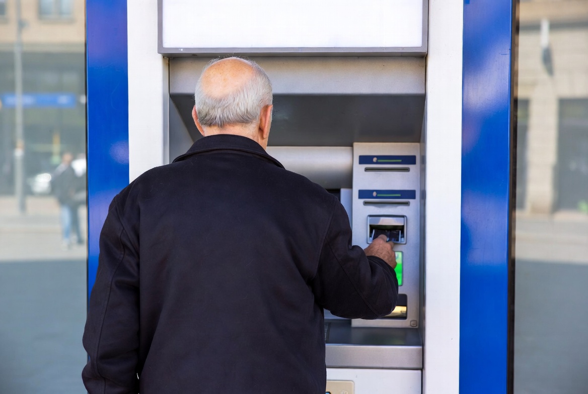 El IPS paga enero con un aumento del 3,1% para jubilados y pensionados