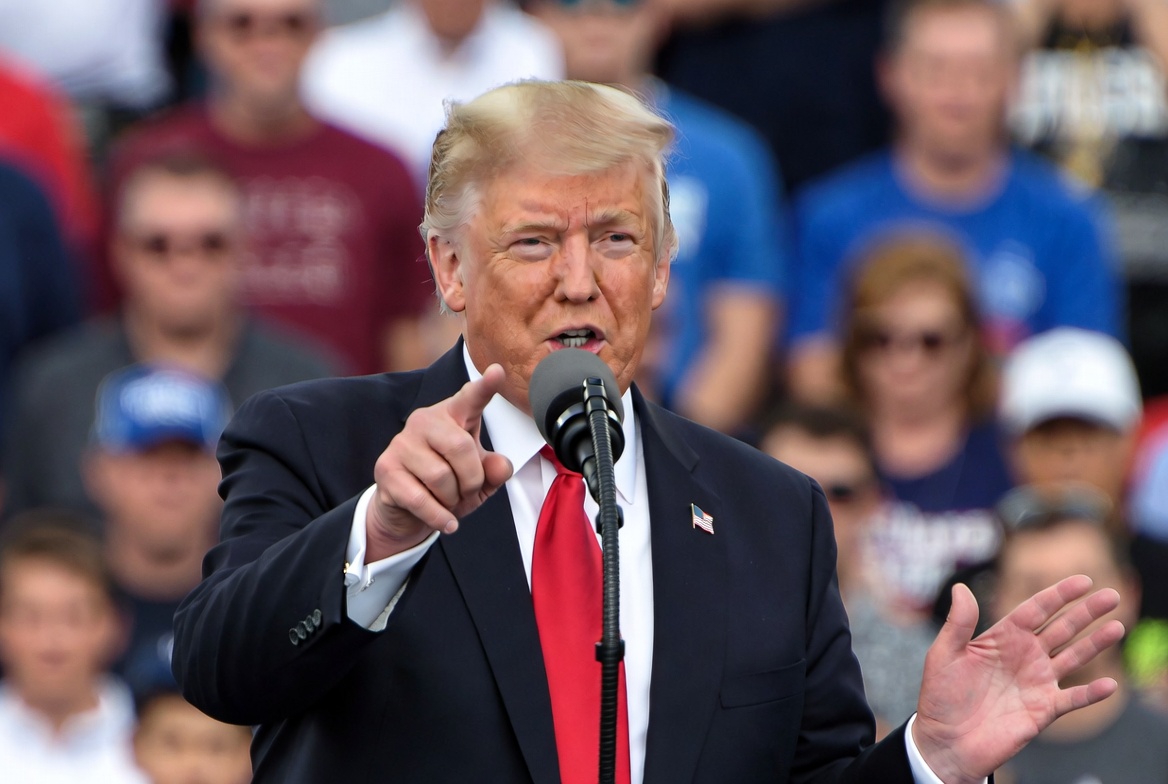 Estafas por accesos VIP rodean la agenda de Donald Trump en Davos