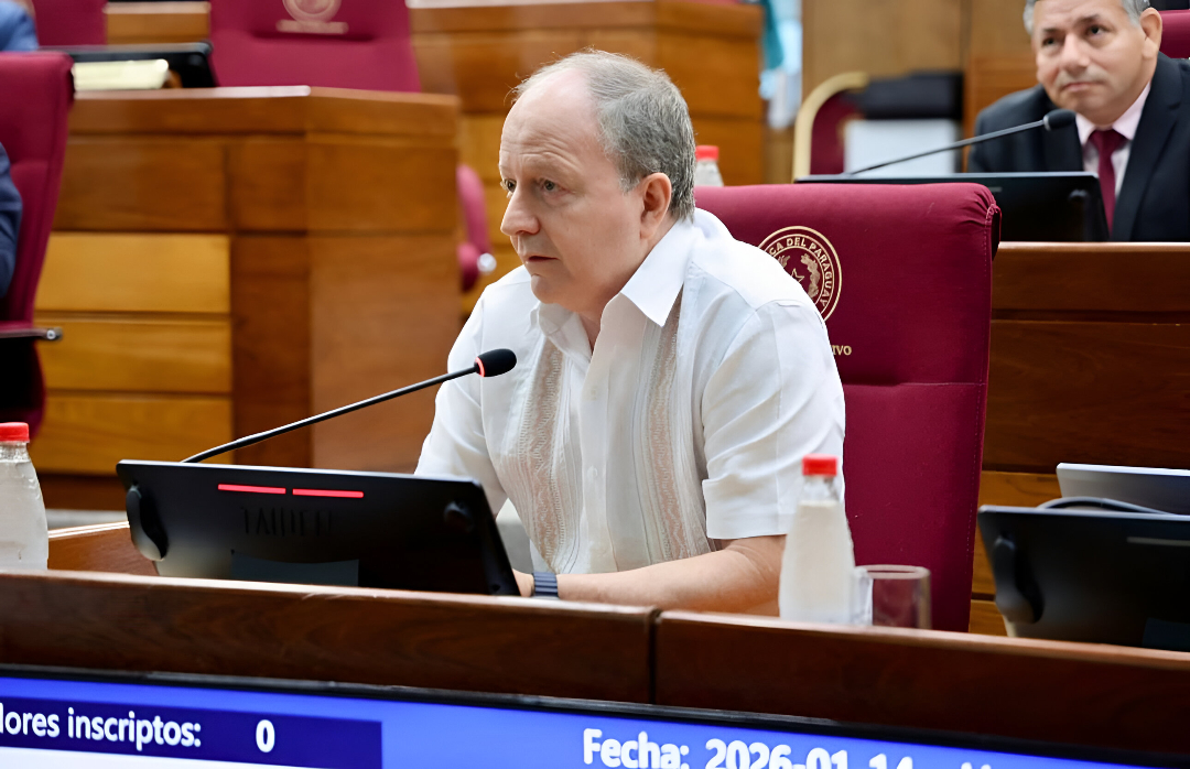 Gobierno propone factoring para aliviar pagos pendientes con constructoras