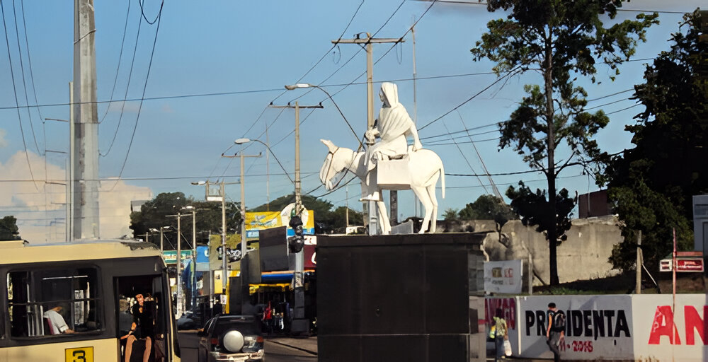 ¿A dónde podría ser trasladada la Burrerita si se decide moverla de Cacique Lambaré?