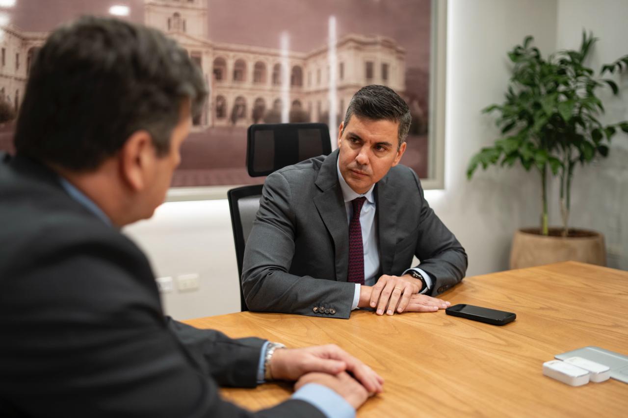 Javier Giménez deja el MIC y asume como jefe del Gabinete Civil en la Presidencia de Santiago Peña