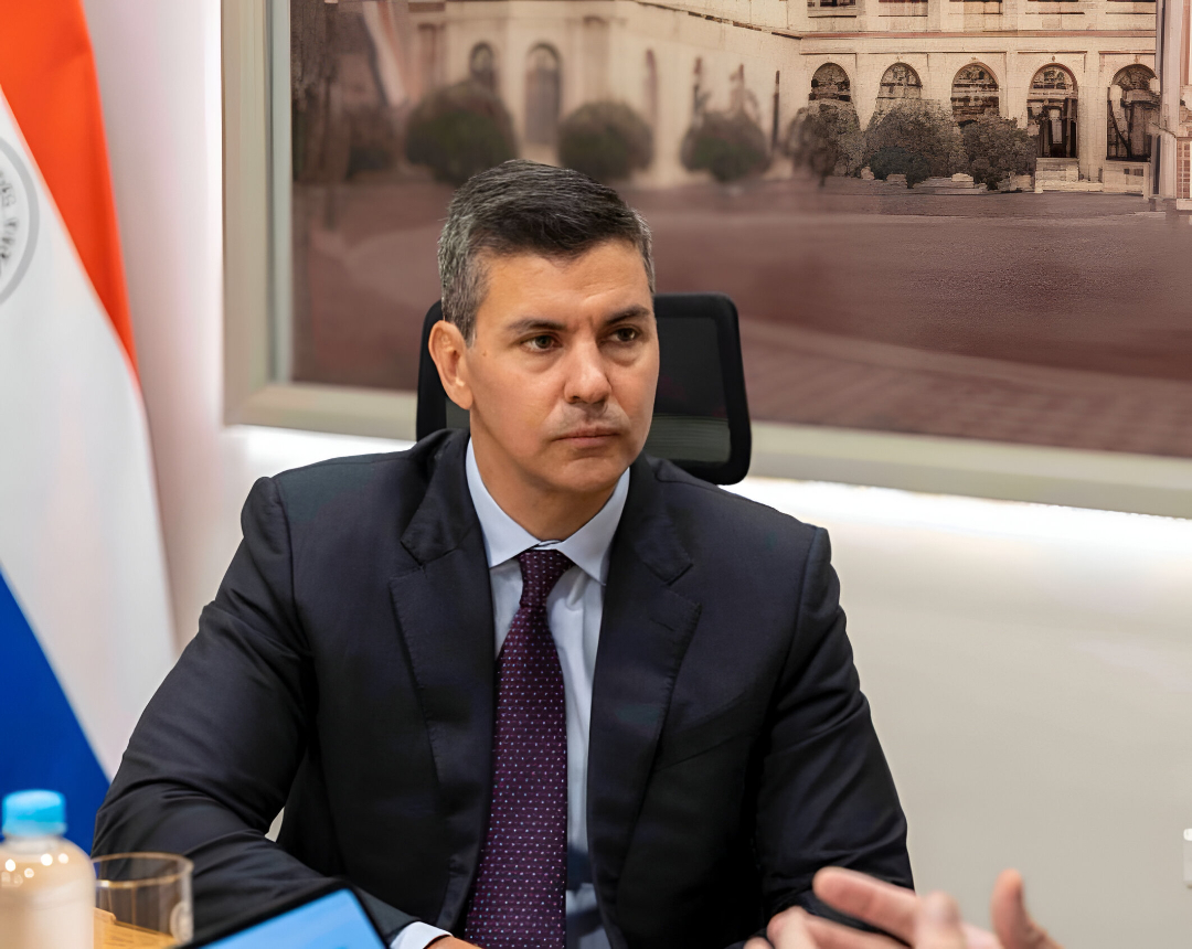 Santiago Peña viaja a Washington para participar en la Junta de Paz y reunirse con autoridades de Estados Unidos