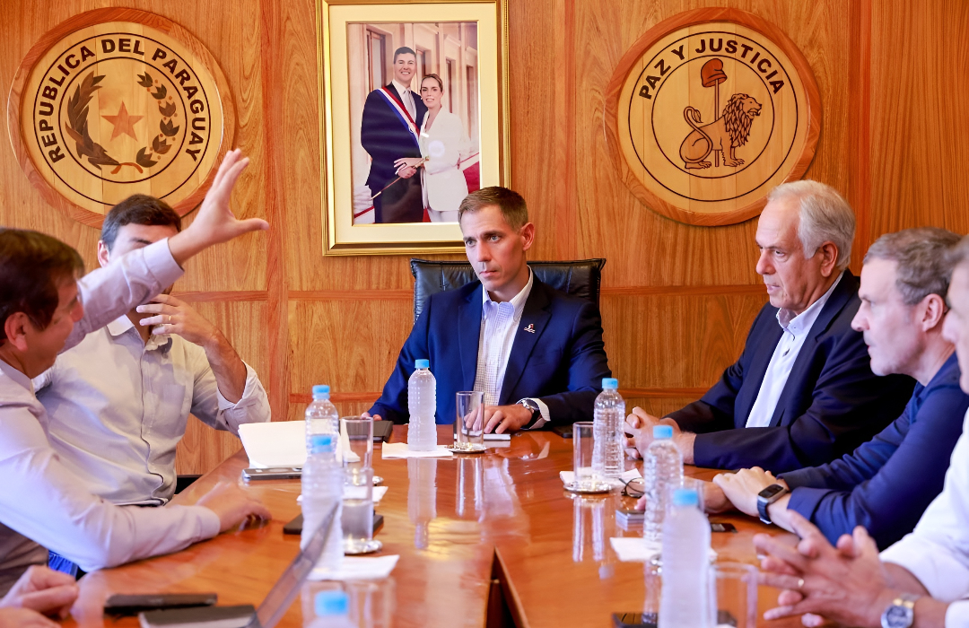 MIC y Sinafocal coordinan formación técnica para responder a la llegada de más industrias