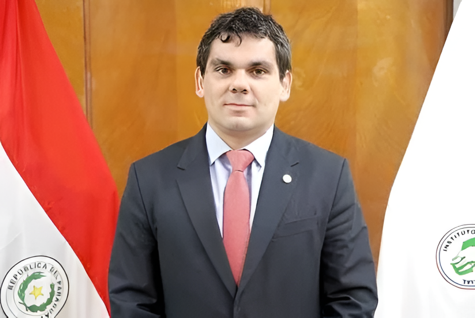 Director jurídico del IPS deja el cargo tras polémica por aumento patrimonial del 215%, Jorge Britez continúa